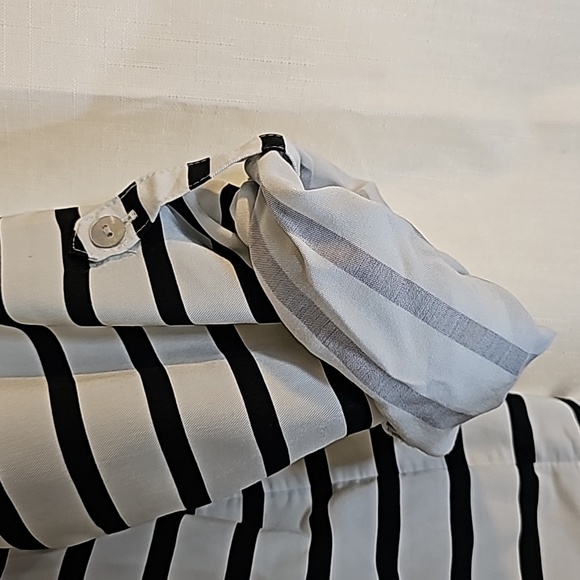 3/$20 J. Jill MP Striped Roll Sleeve Shirt - Picture 3 of 8